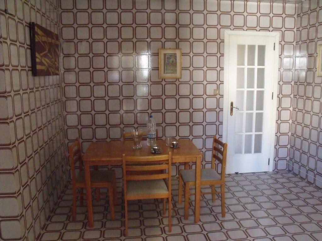 ホテルA Tre Passi Dal Centro パレルモ エクステリア 写真