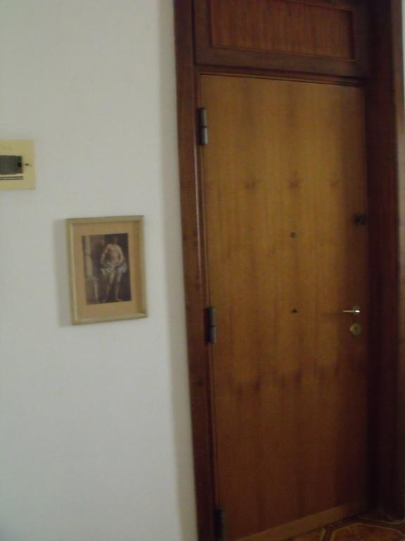 ホテルA Tre Passi Dal Centro パレルモ エクステリア 写真