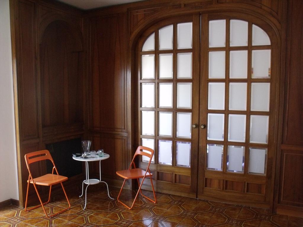ホテルA Tre Passi Dal Centro パレルモ エクステリア 写真