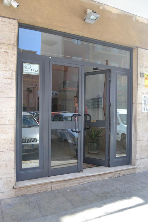 ホテルA Tre Passi Dal Centro パレルモ エクステリア 写真